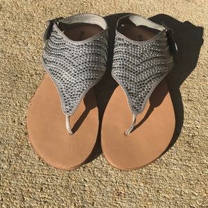 NWOT Madden Girl Silver Studded Thong Sandals